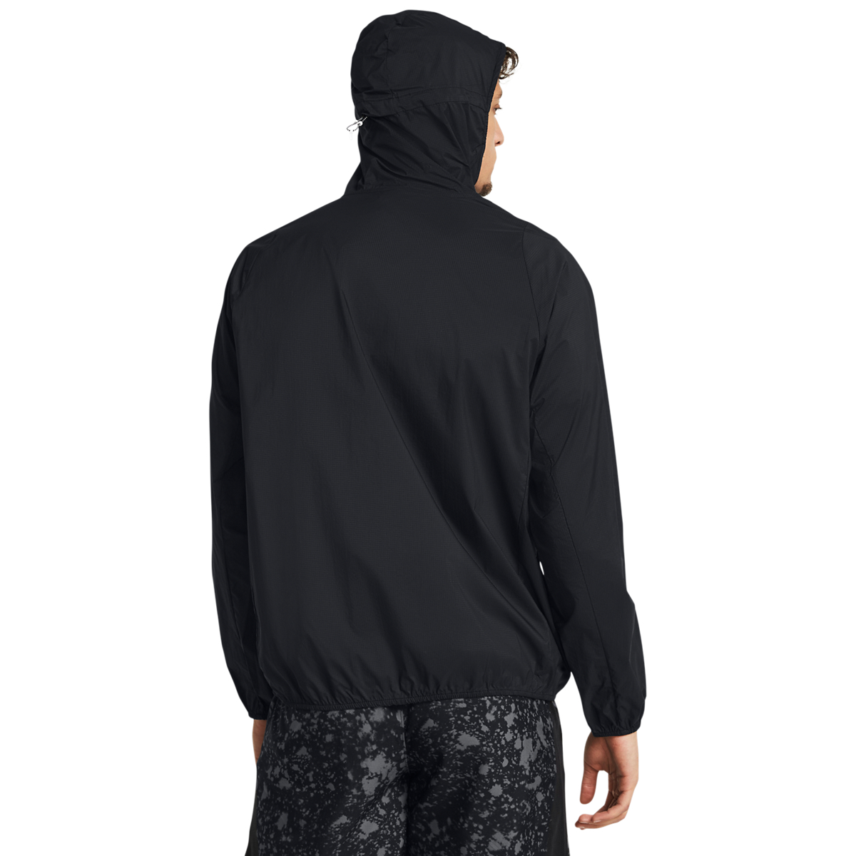 JAKNA UNDER ARMOUR LAUNCH LIGHTWEIGHT JKT M 