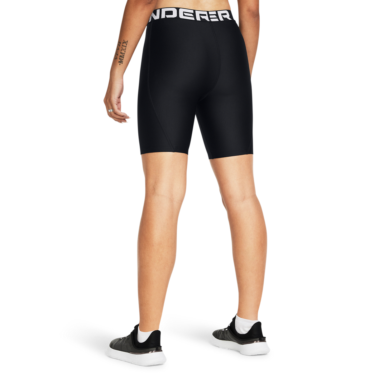 BICIKLISTICKE UNDER ARMOUR UA HG 8IN SHORT W 