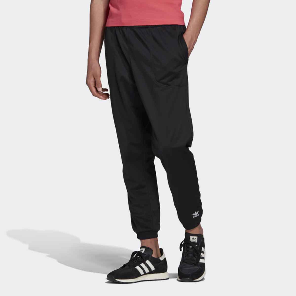 D.DEO ADIDAS TRACK PANTS M 