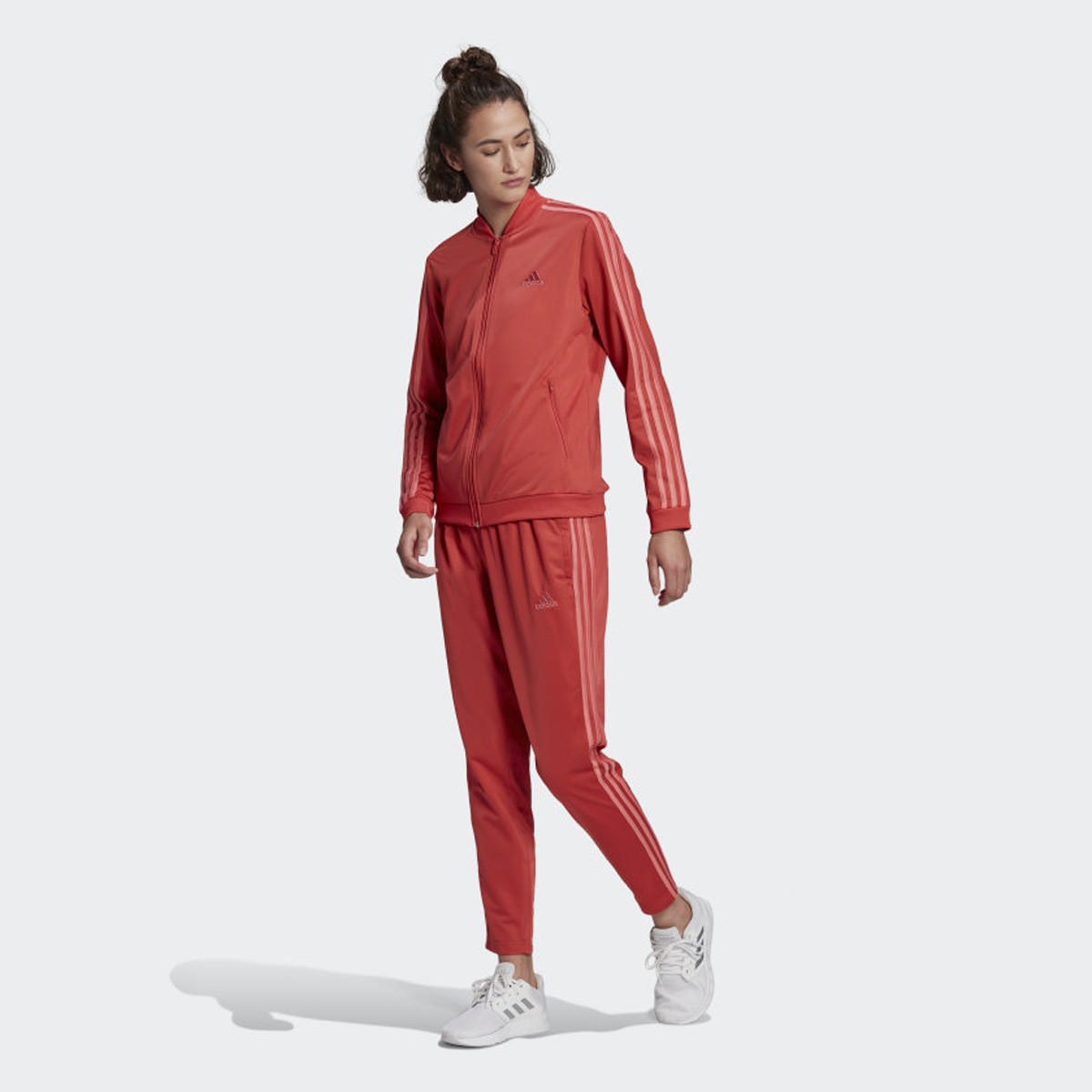 TRENERKA ADIDAS ESSENTIAL TRACKSUIT W 