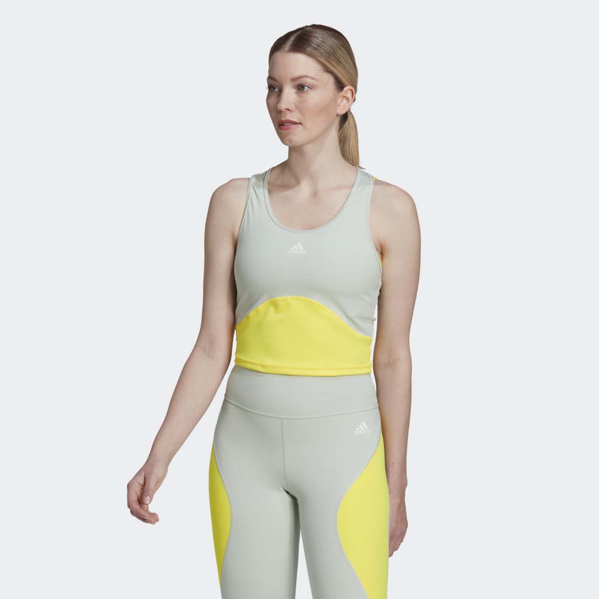 TOP ADIDAS TRN HIIT CRO TK W