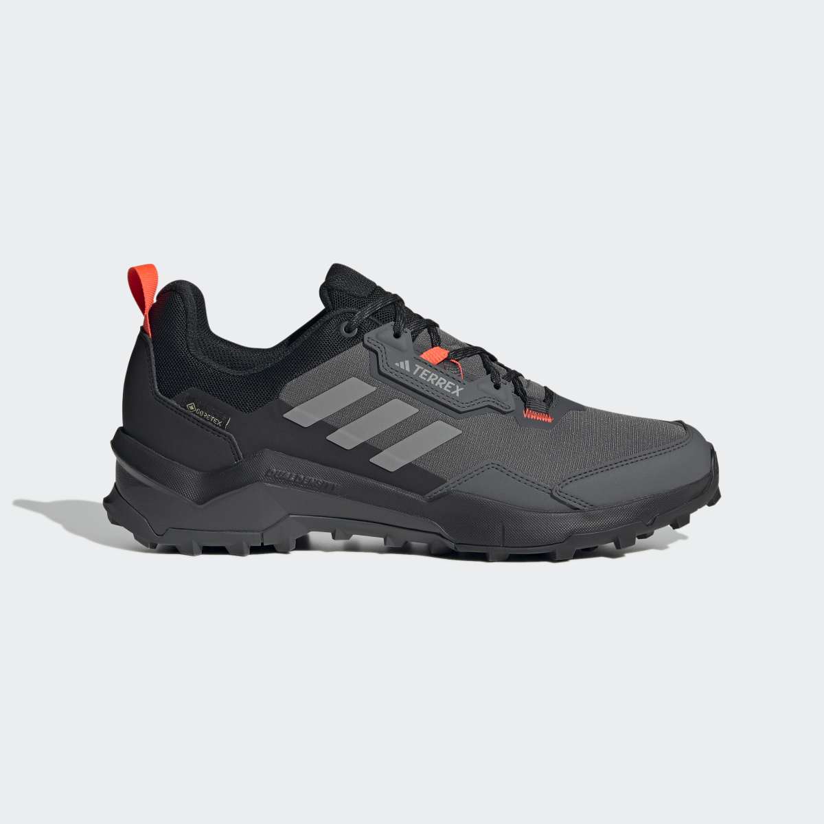 CIPELE ADIDAS TERREX AX4 GTX M