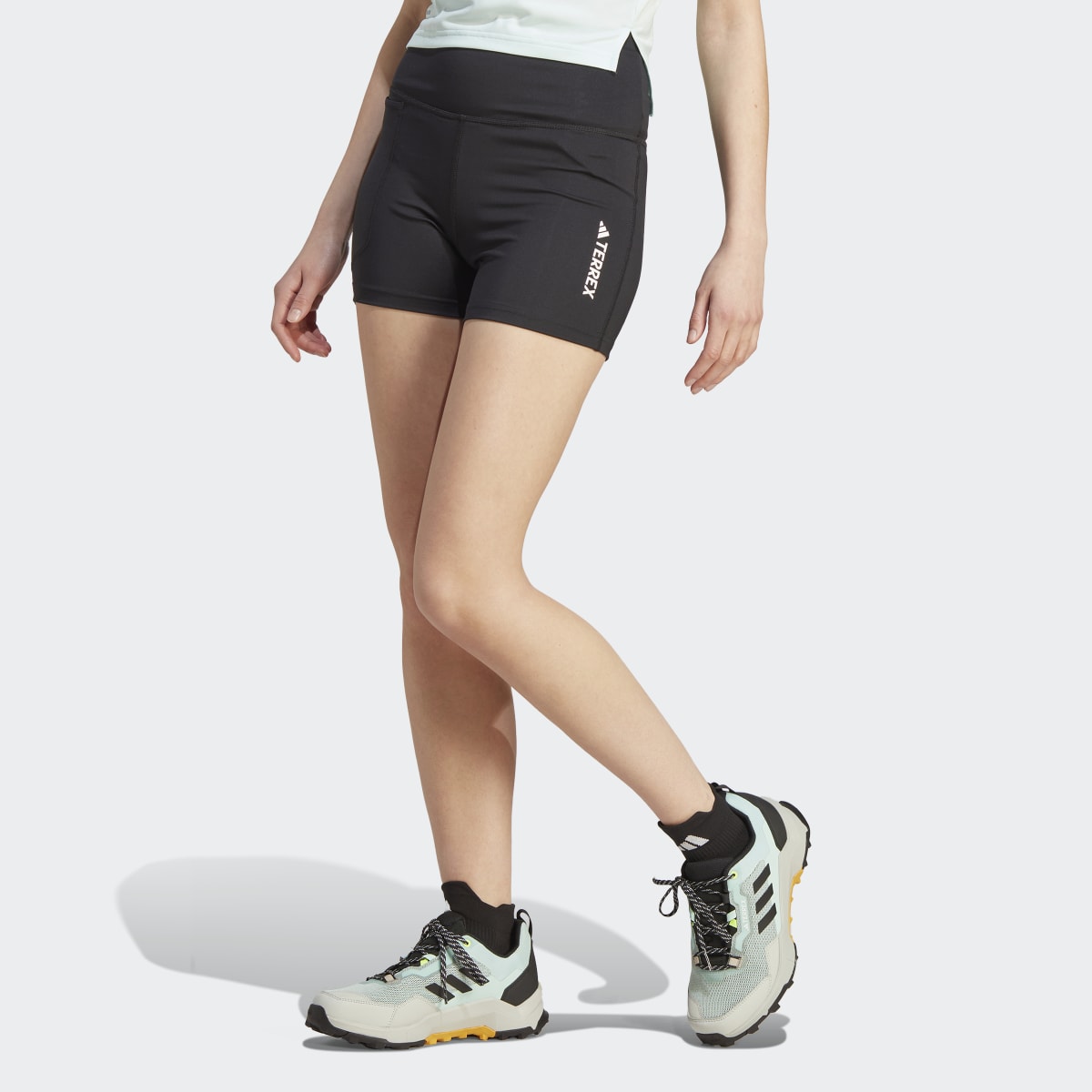 SORC ADIDAS MT SHORT W