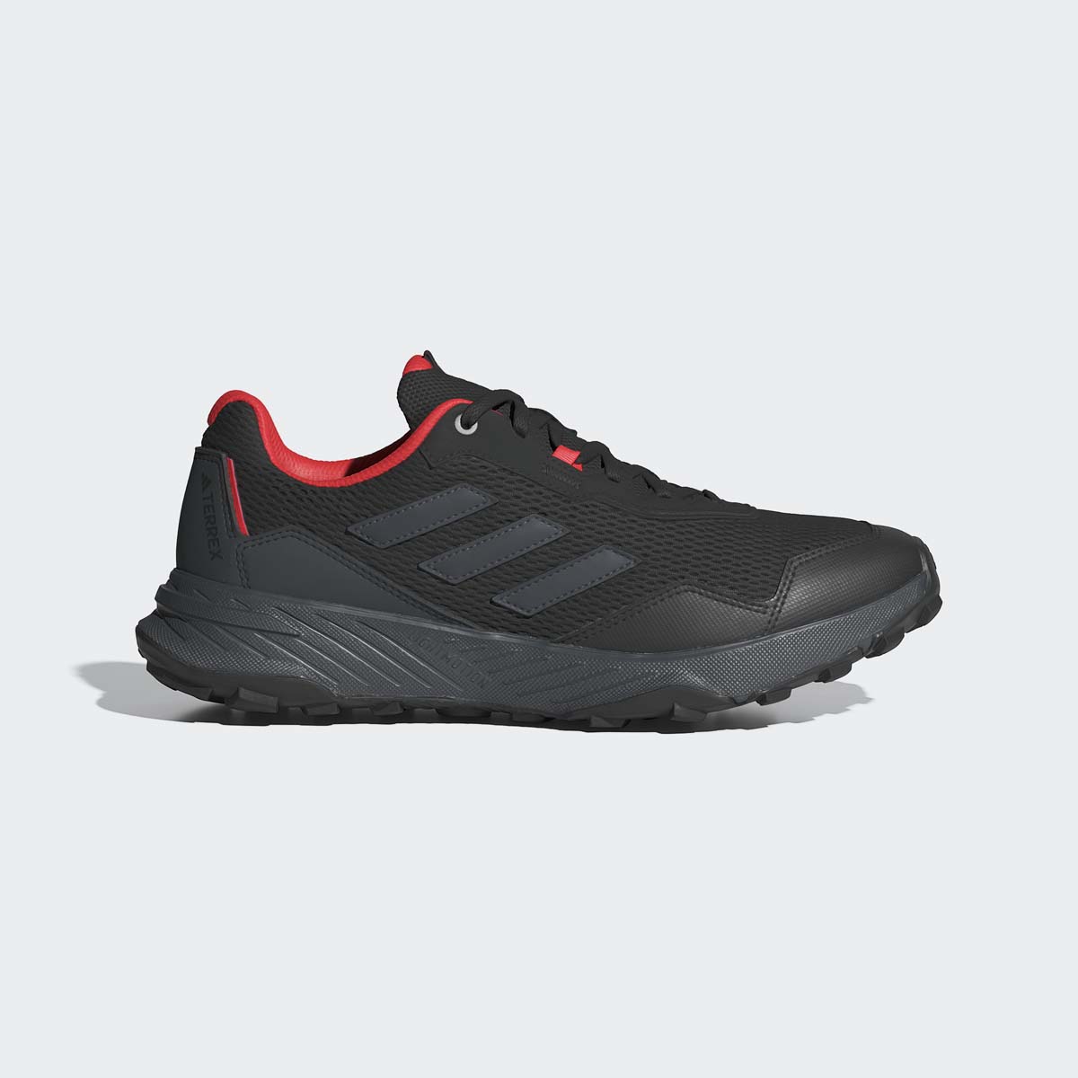 PATIKE ADIDAS TRACEFINDER M 