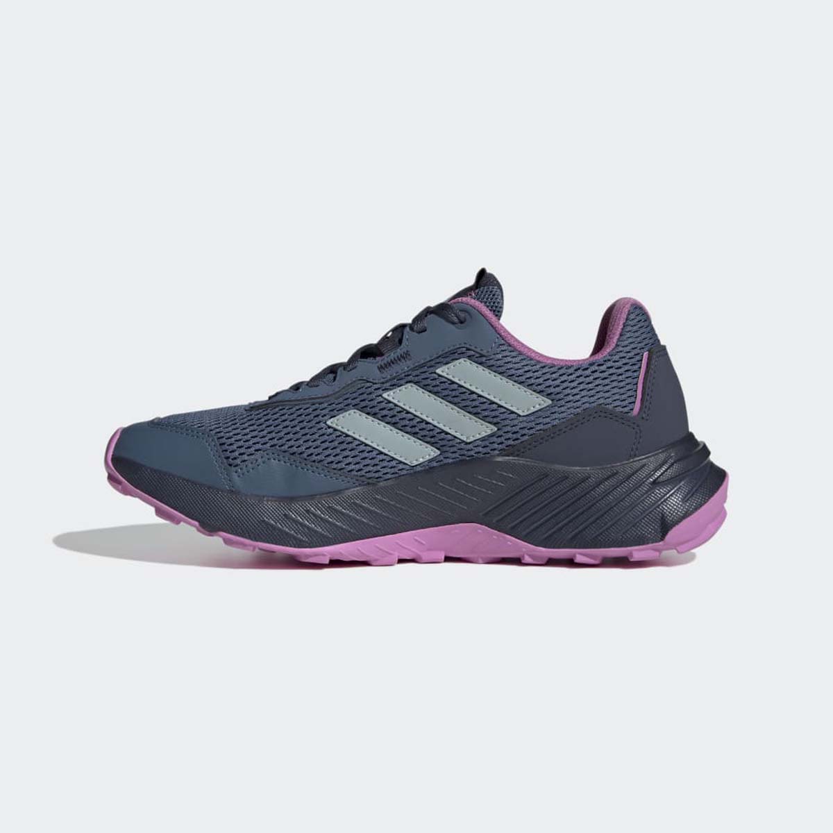 PATIKE ADIDAS TRACEFINDER W