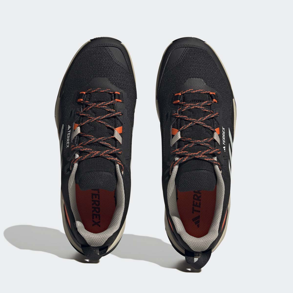 CIPELE ADIDAS TERREX AX4 M