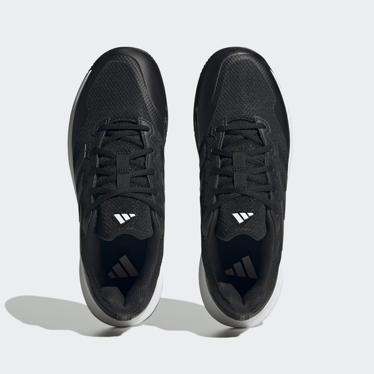 PATIKE ADIDAS GAMECOURT 2 M 