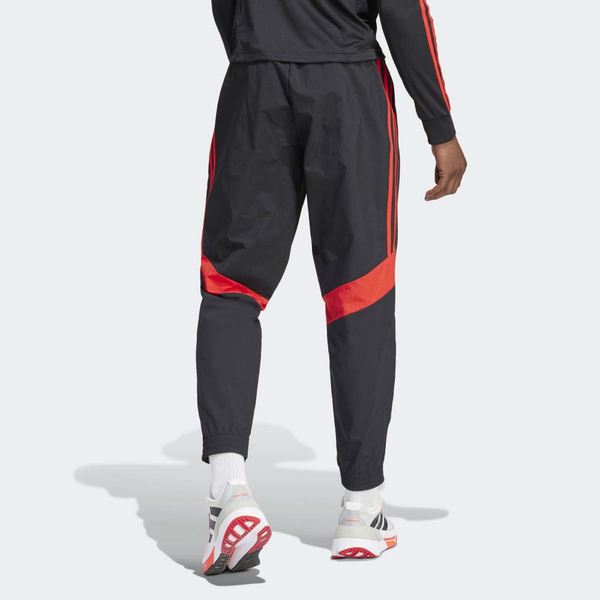 D.DEO ADIDAS PRE WOV PNT M 