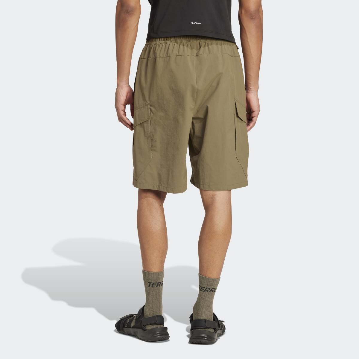 SORC ADIDAS CARGO SHORTS M