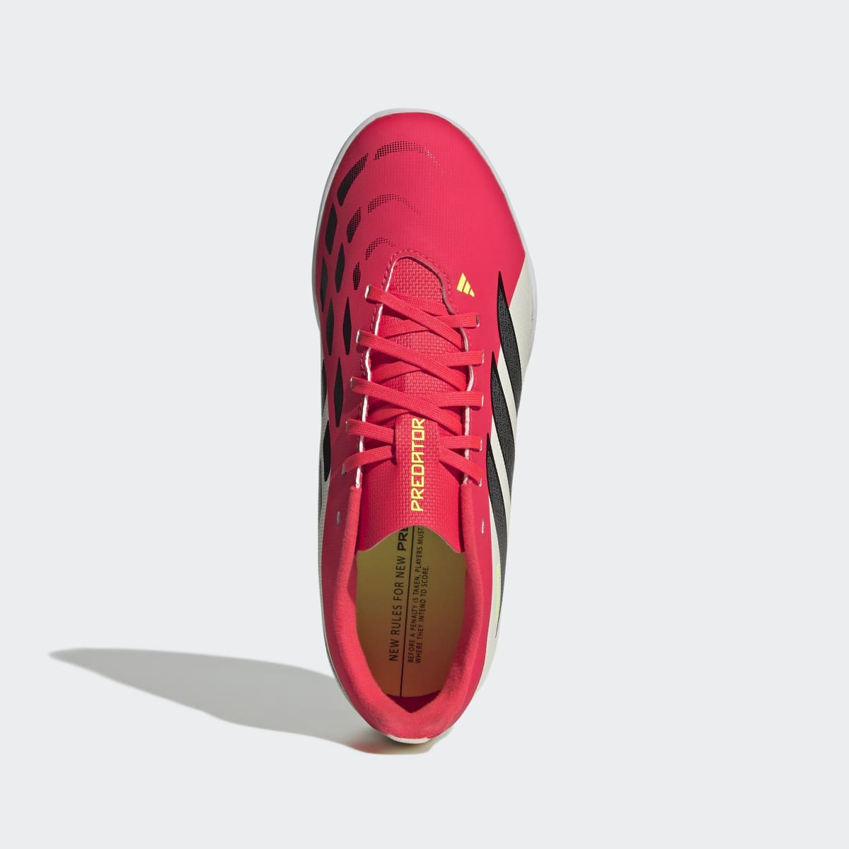 PATIKE ADIDAS PREDATOR CLUB IN SALA J BG 
