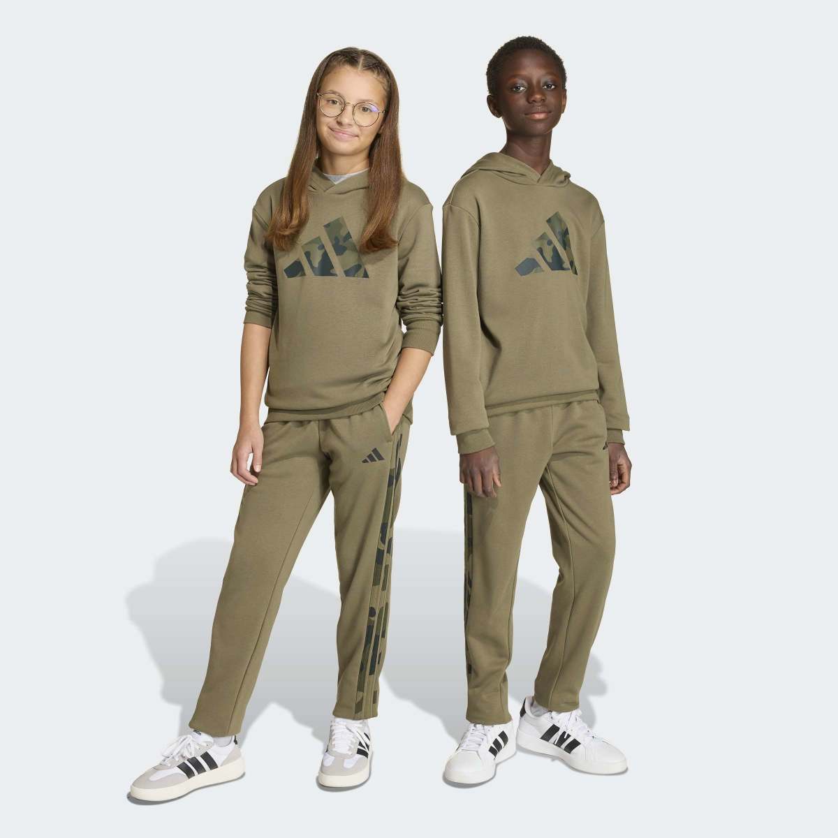 TRENERKA ADIDAS J CAMO TS BG