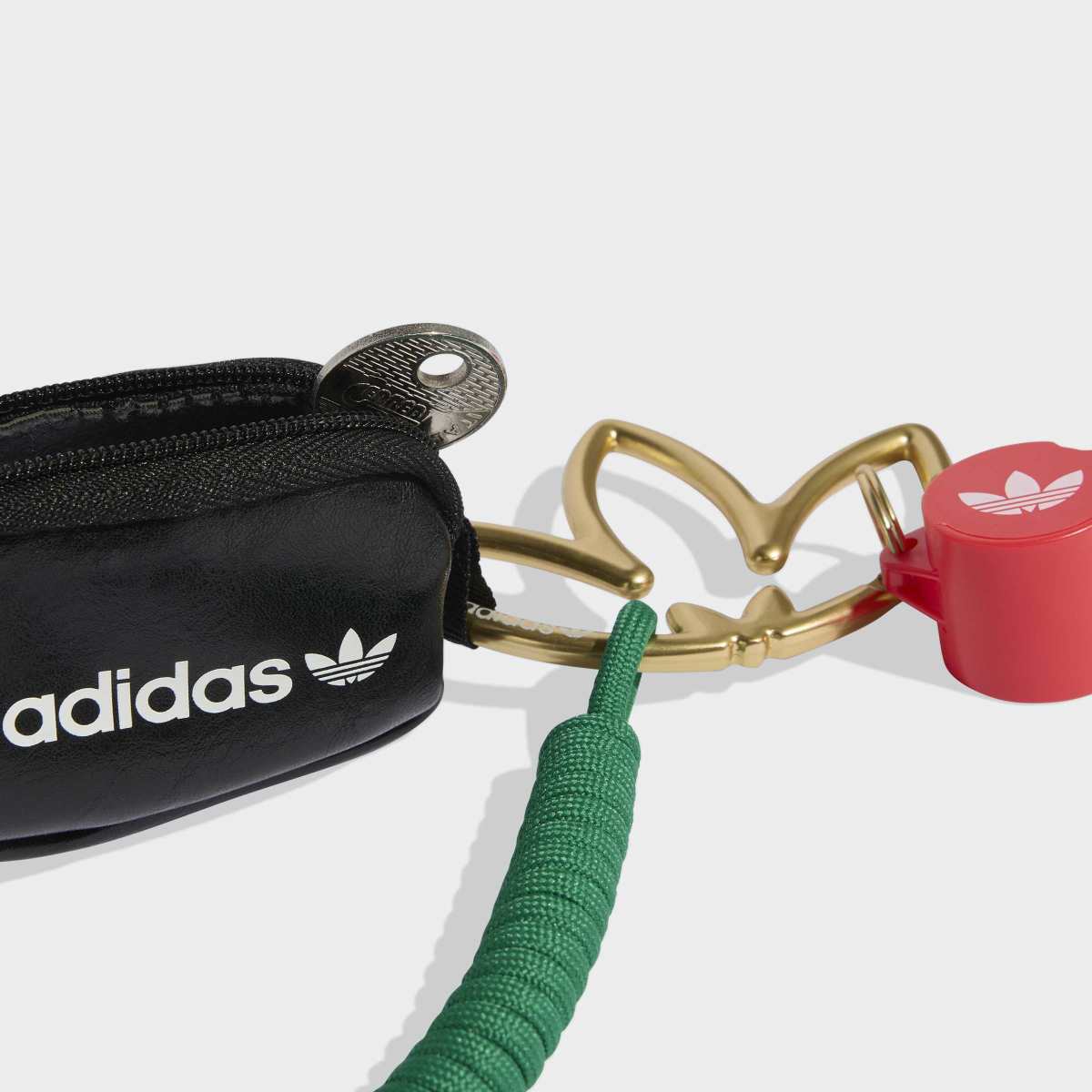 PRIVEZAK ADIDAS KEY CHAIN U 