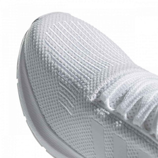 PATIKE ADIDAS SWIFT RUN W 