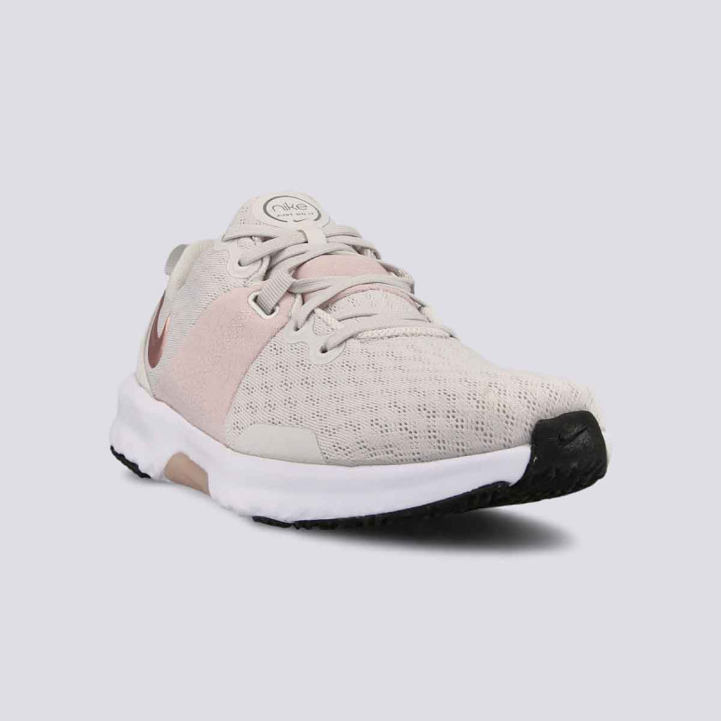 wmns nike city trainer