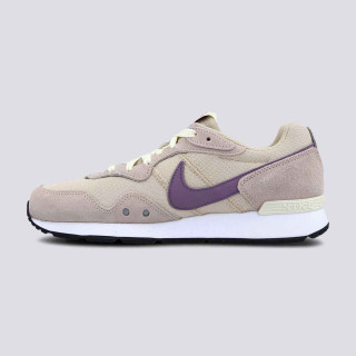 PATIKE NIKE WMNS VENTURE RUNNER W 