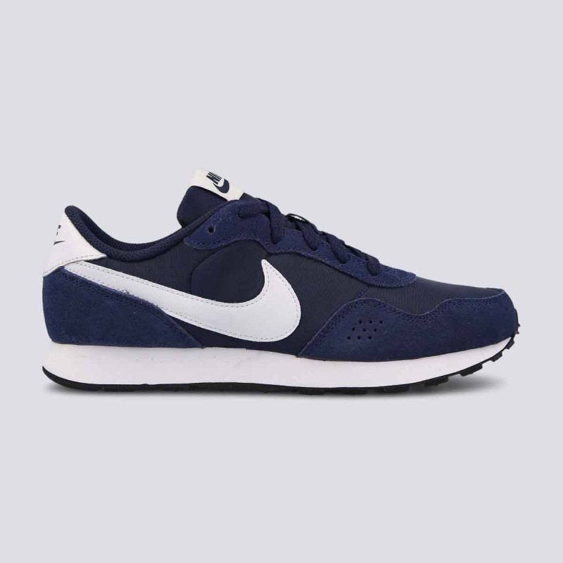 PATIKE NIKE MD VALIANT BG 