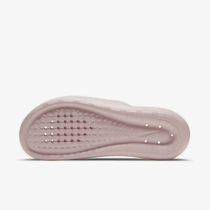 PAPUCE NIKE WMNS VICTORI ONE SHOWER SL 