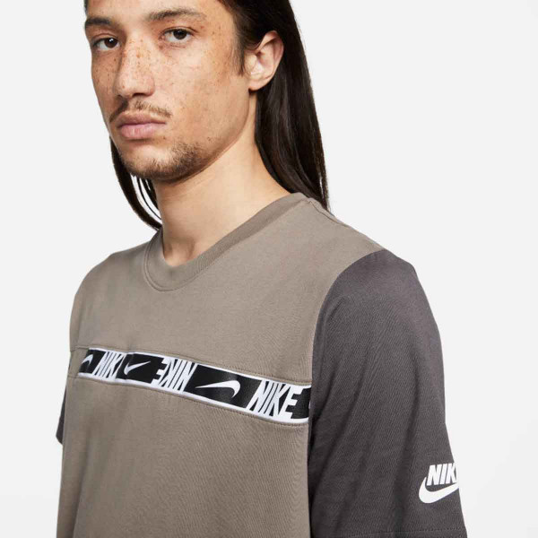 MAJICA NIKE M NSW REPEAT SS TOP M 