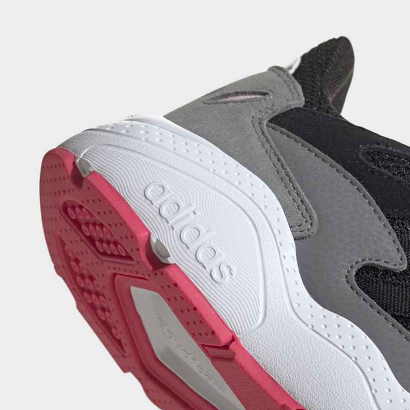 PATIKE ADIDAS CRAZYCHAOS W 