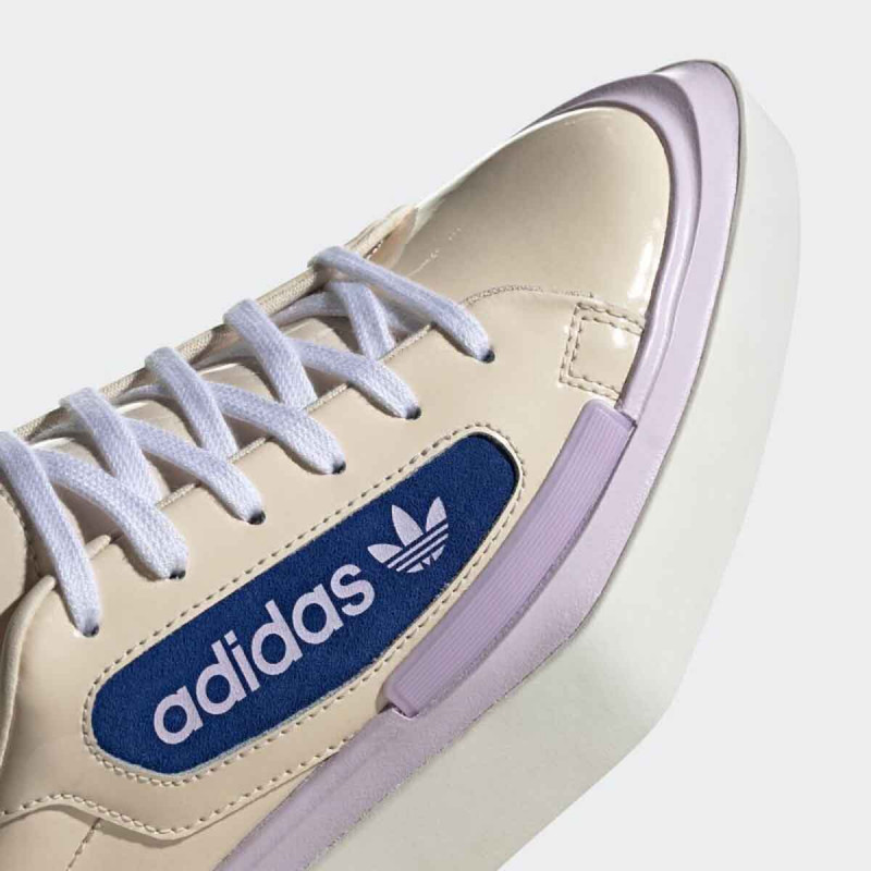 PATIKE ADIDAS HYPERSLEEK W 