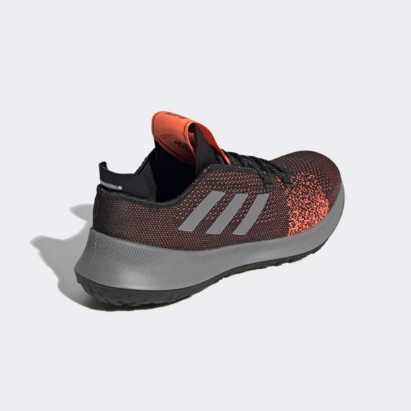 PATIKE ADIDAS SENSEBOUNCE + ACE M 