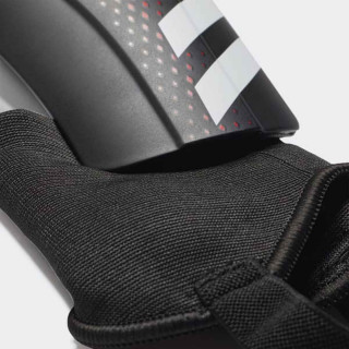 KOSTOBRANI ADIDAS PRED SG MTC M 