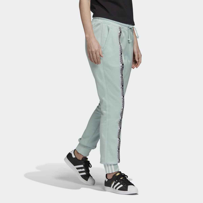 D.DEO ADIDAS CUFF PANT W 