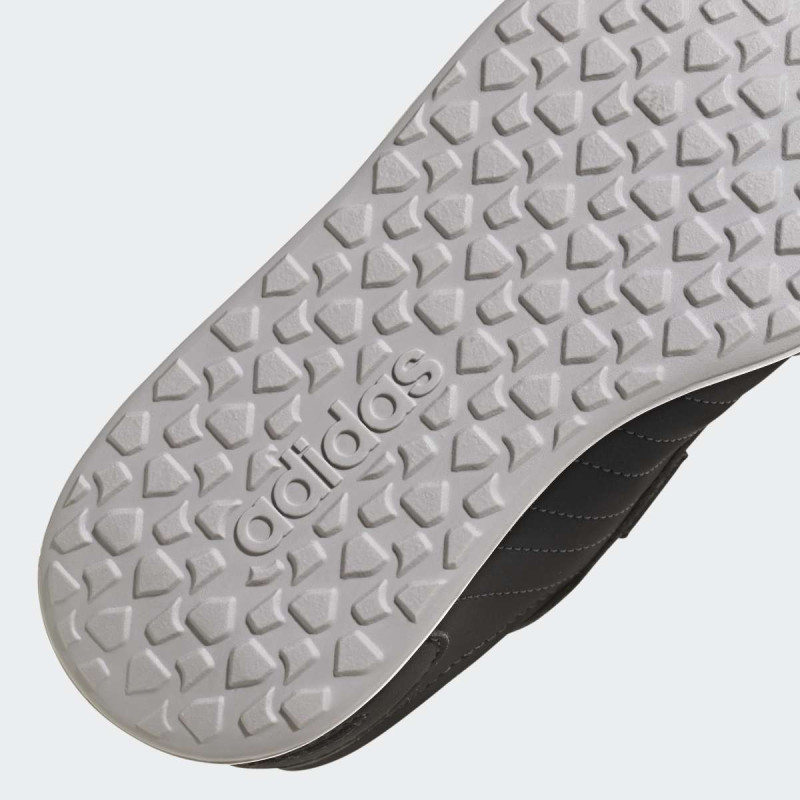 PATIKE ADIDAS VS SWITCH 3 C GP 