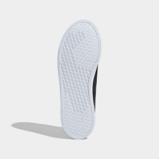 PATIKE ADIDAS COURTPOINT BASE W 