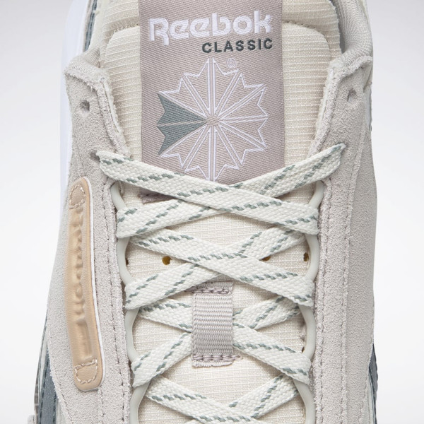 PATIKE REEBOK CL LEGACY M 