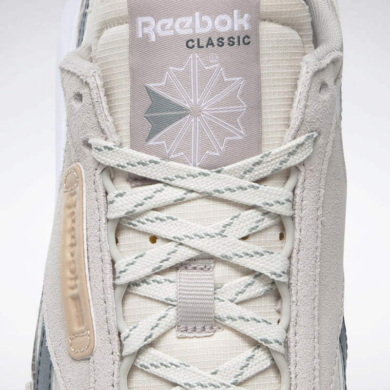 PATIKE REEBOK CL LEGACY M 