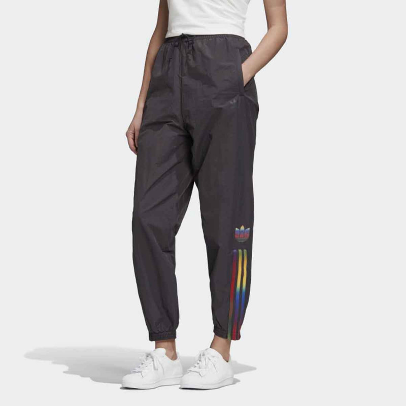 D.DEO ADIDAS TRACKPANTS W 