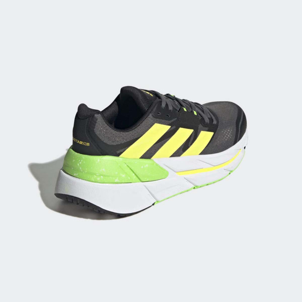 PATIKE ADIDAS ADISTAR CS M 