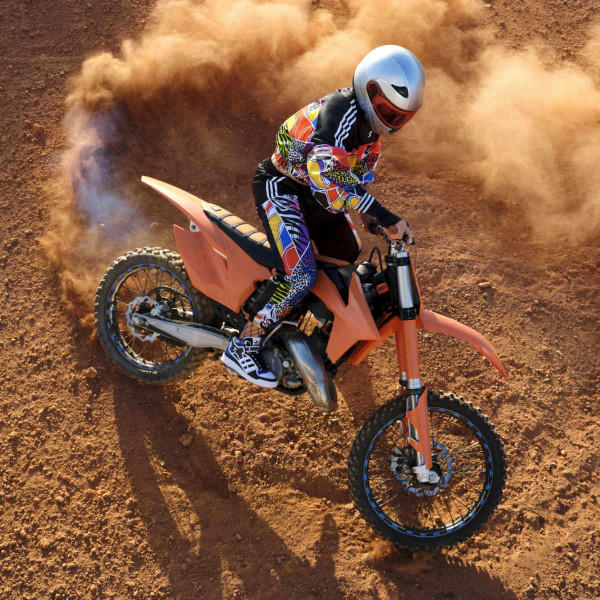 D.DEO ADIDAS TRACK PANTS W 