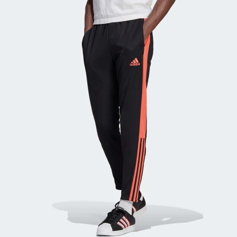 D.DEO ADIDAS TIRO TR PNT ES M 