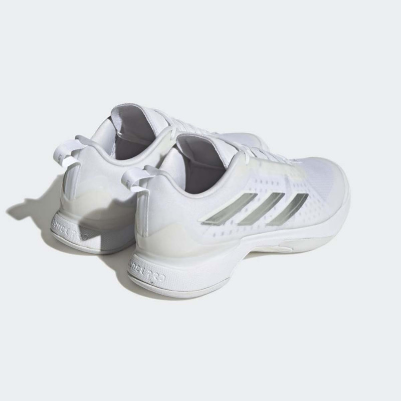 PATIKE ADIDAS AVACOURT W 