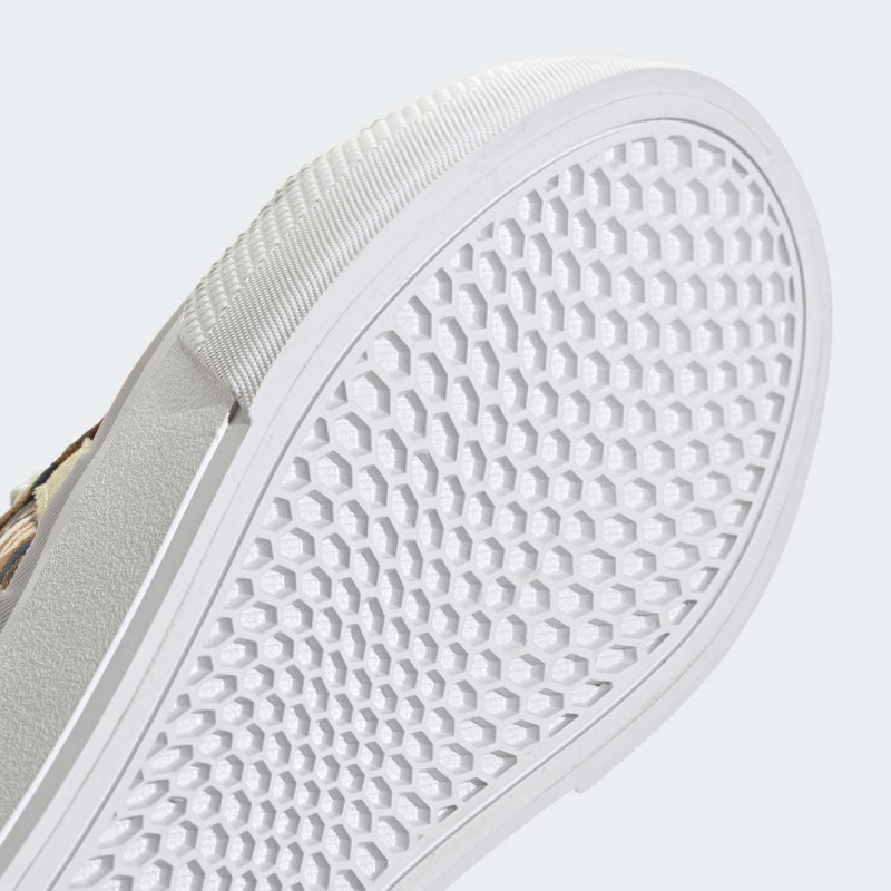 PATIKE ADIDAS BRAVADA 2.0 MID PLATFORM W 