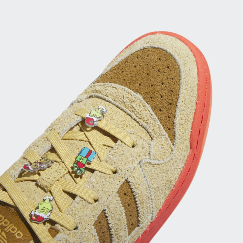 PATIKE ADIDAS GRINCH FORUM LOW CL M 