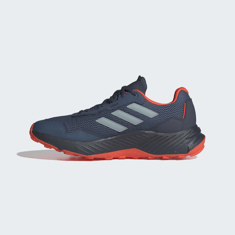 PATIKE ADIDAS TRACEFINDER M 