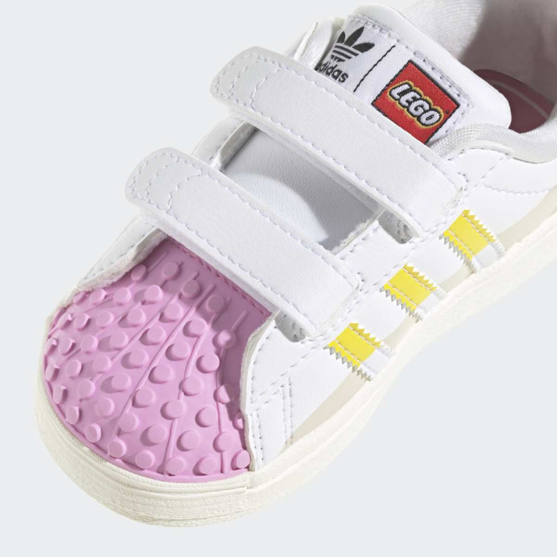 PATIKE ADIDAS SUPERSTAR X LEGO GP 