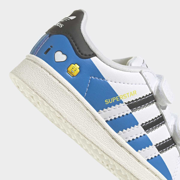 PATIKE ADIDAS SUPERSTAR X LEGO BT 