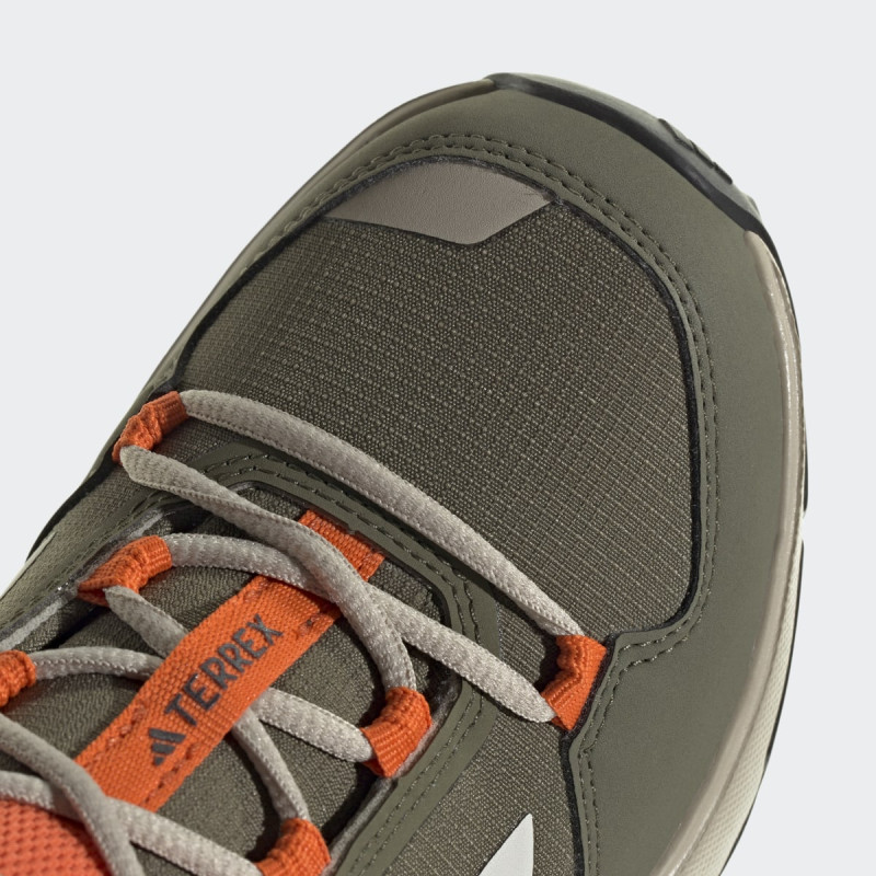 CIPELE ADIDAS TERREX AX4R MID K BG 