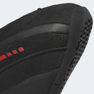 PATIKE ADIDAS MAD IIINFINITY M 