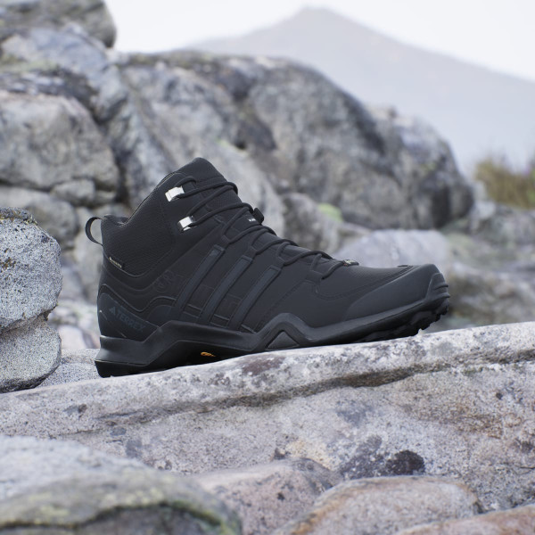 CIPELE ADIDAS TERREX SWIFT R2 MID GTX M 