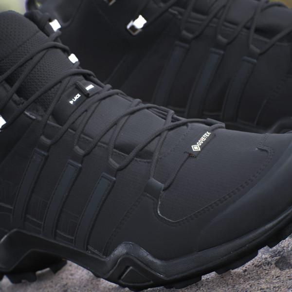 CIPELE ADIDAS TERREX SWIFT R2 MID GTX M 