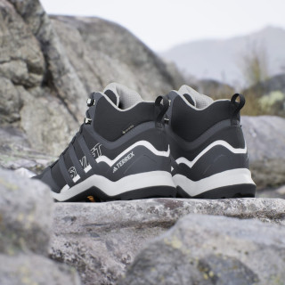 CIPELE ADIDAS TERREX SWIFT R2 MID GTX W 