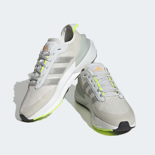 PATIKE ADIDAS AVRYN M 