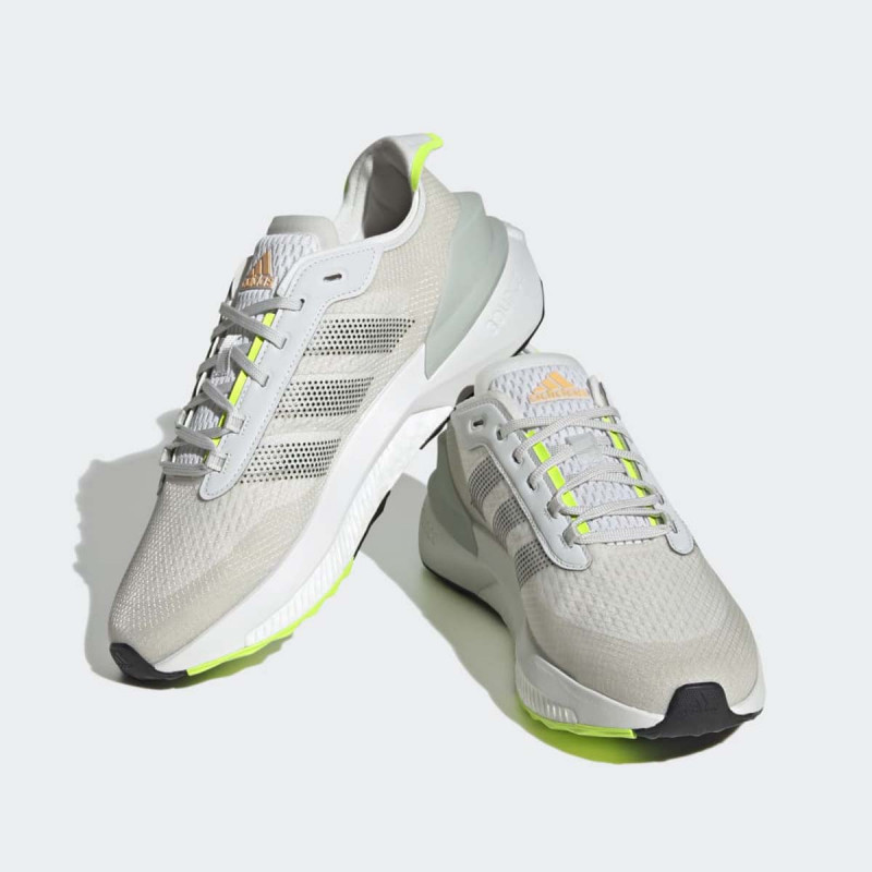 PATIKE ADIDAS AVRYN M 