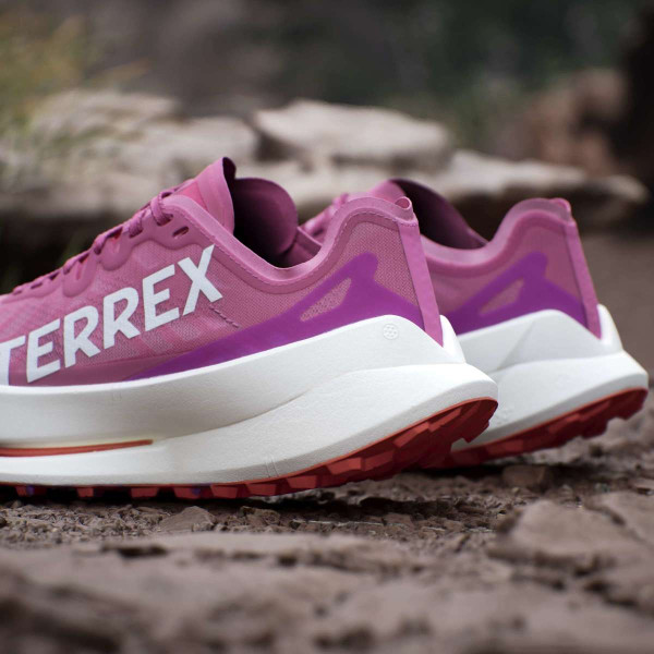 PATIKE ADIDAS TERREX AGRAVIC W 