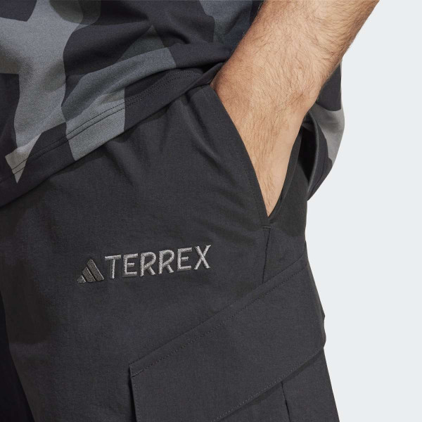 SORC ADIDAS CARGO SHORTS M 